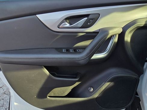 Certified 2022 Chevrolet Blazer LT image 9