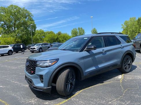 New 2026 Ford Explorer ST AWD/4WD image 8