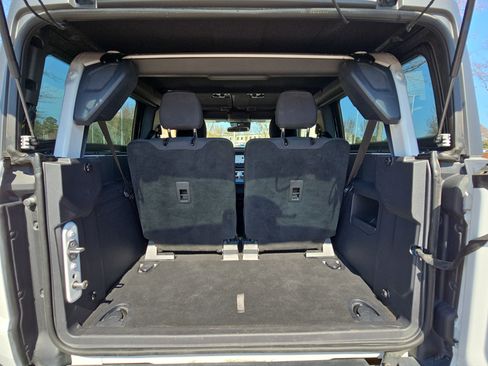 Used 2022 Ford Bronco 2-Door image 12