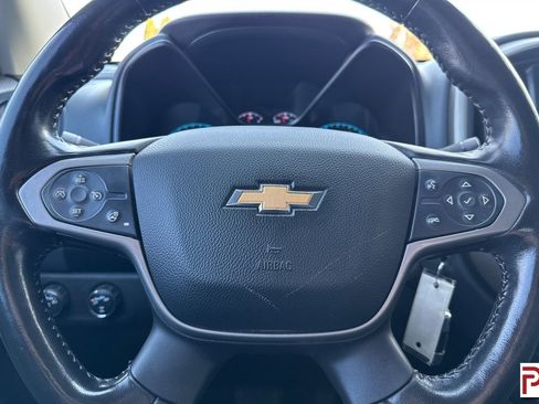 Used 2020 Chevrolet Colorado Z71 image 24