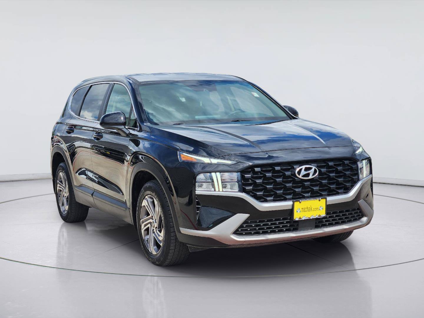 Used 2023 Hyundai Santa Fe SE FWD image 3