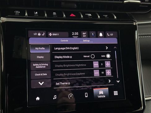 New 2025 Jeep Grand Cherokee L Altitude image 37