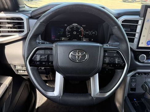 Used 2022 Toyota Tundra Platinum RWD image 12