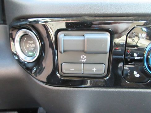 New 2026 GMC Sierra 1500 SLT w/ SLT Premium Package AWD/4WD image 21