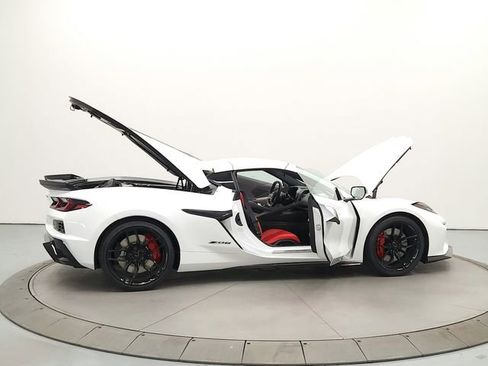 New 2026 Chevrolet Corvette Z06 RWD image 15