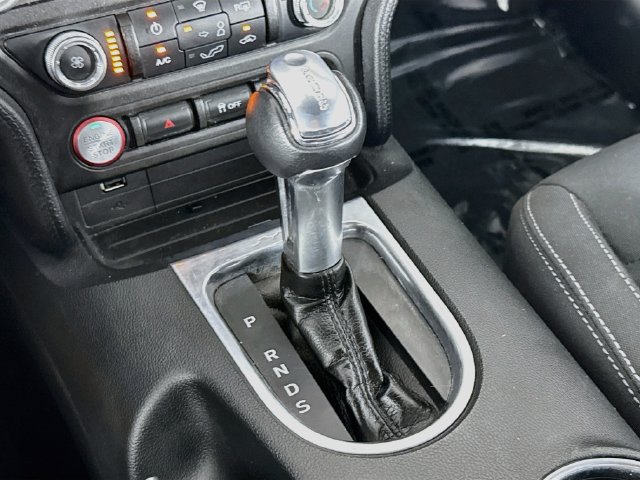 Used 2018 Ford Mustang GT RWD image 19