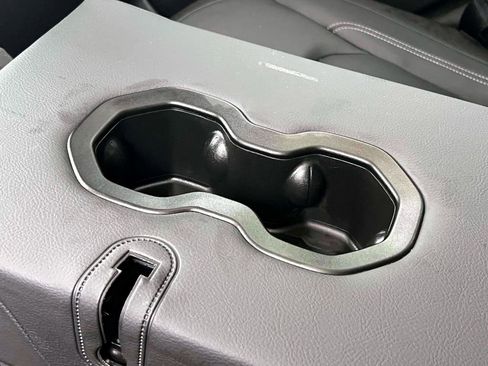 Certified 2021 Jeep Renegade Limited w/ Sun & Sound Group image 15