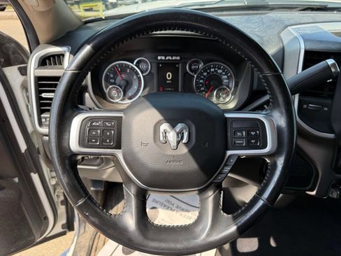 Used 2020 RAM 2500 Big Horn w/ Level 1 Equipment Group AWD/4WD image 14