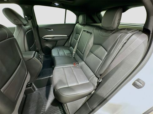 Used 2020 Cadillac XT4 Premium Luxury w/ Cold Weather Package image 25