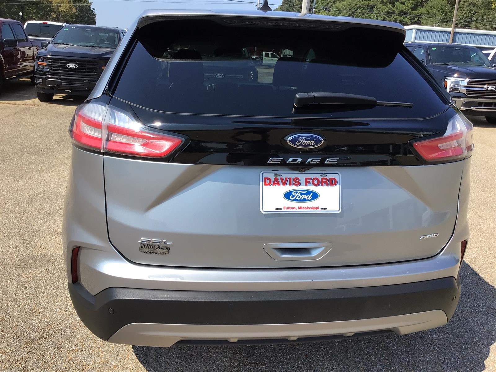 Certified 2024 Ford Edge SEL AWD/4WD image 13