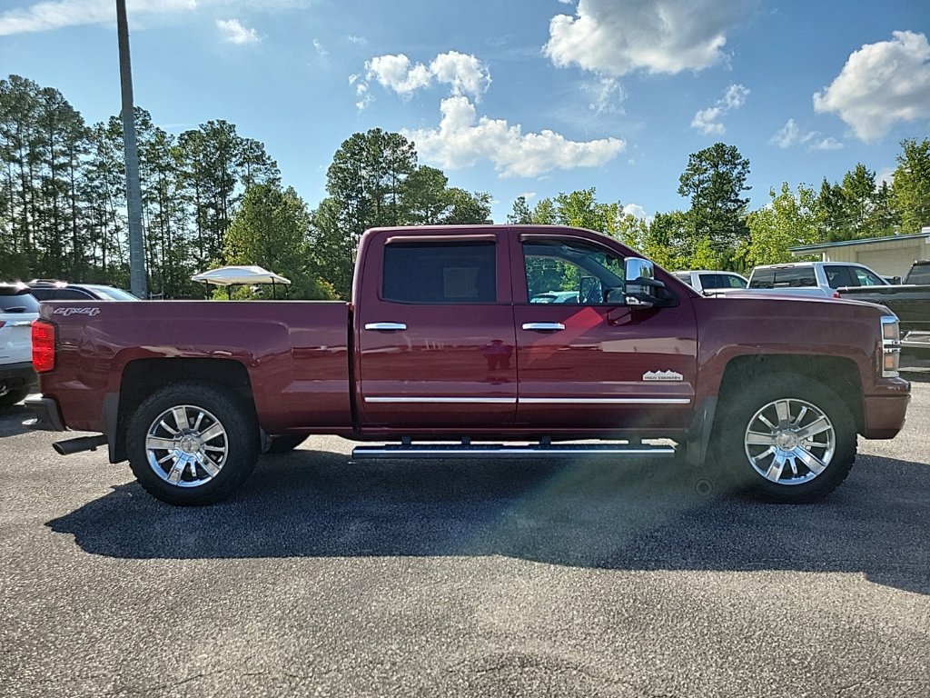 Used 2014 Chevrolet Silverado 1500 High Country w/ High Country Premium Package AWD/4WD image 9