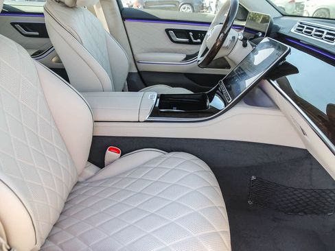 New 2026 Mercedes-Benz S 580e 4MATIC Sedan image 18