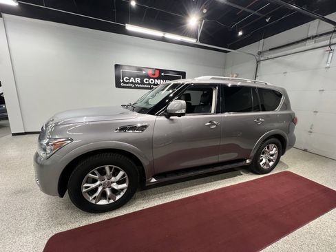 Used 2011 INFINITI QX56 4WD w/ Theater Pkg image 15