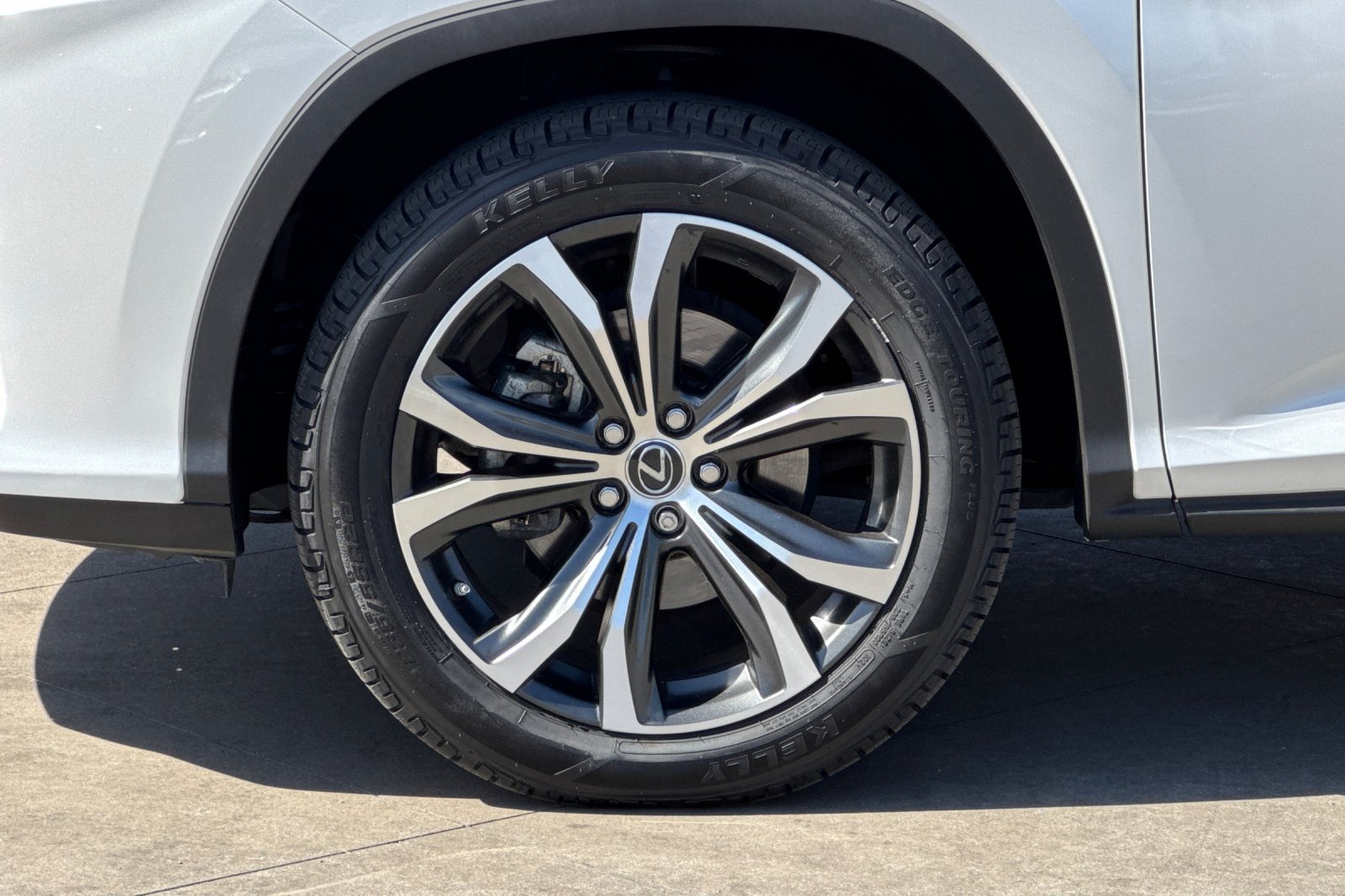 Used 2019 Lexus RX 350L FWD image 31