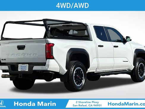 Used 2024 Toyota Tacoma TRD Off-Road image 5
