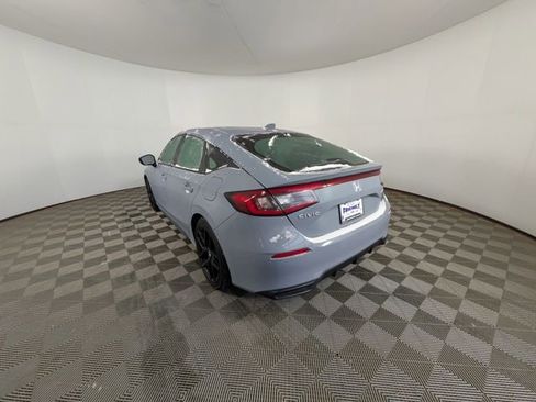 Certified 2022 Honda Civic Sport image 9