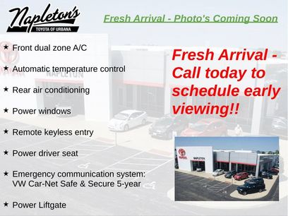 Used 2025 Volkswagen Atlas SE