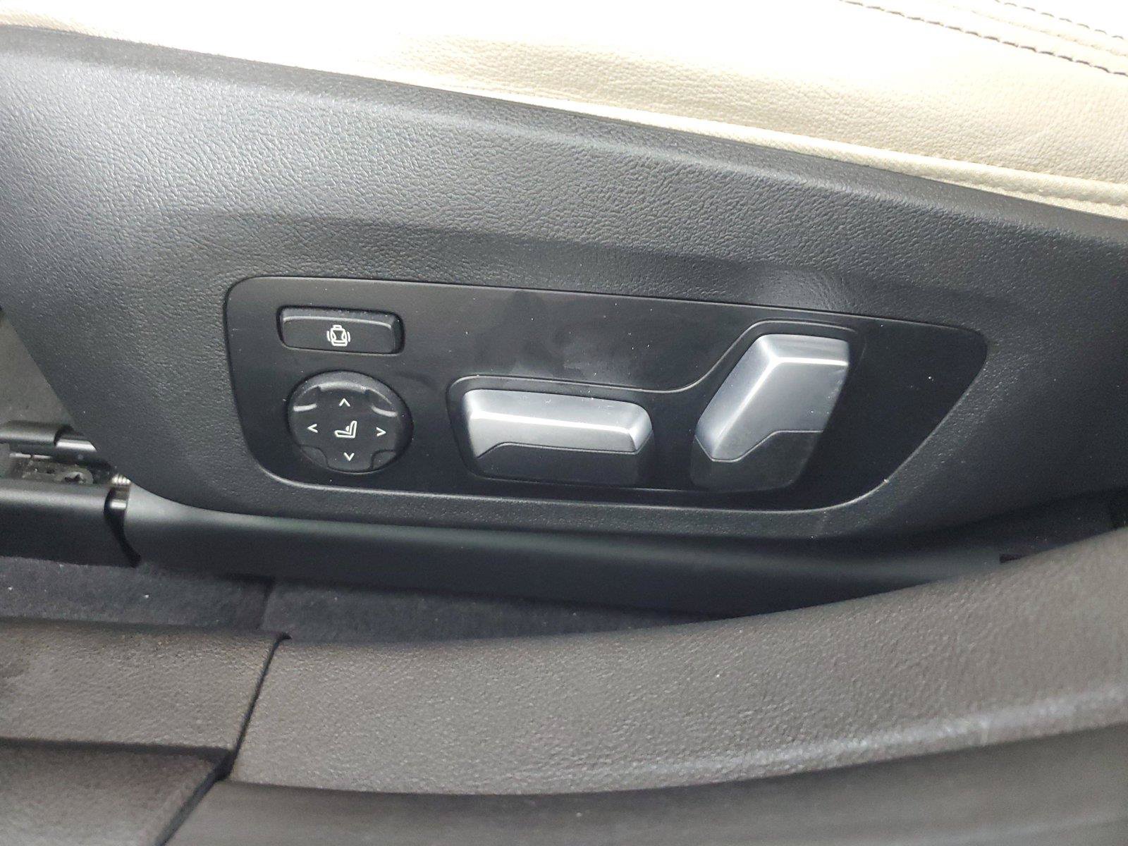 Used 2023 BMW i4 eDrive40 w/ M Sport Package RWD image 21