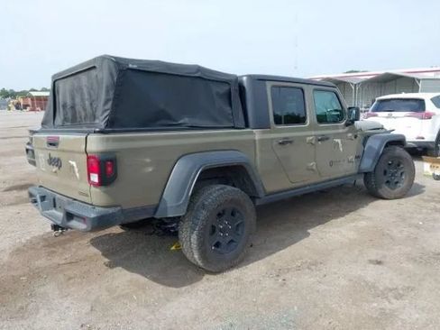 Used 2020 Jeep Gladiator Sport w/ Quick Order Package 24S AWD/4WD image 3