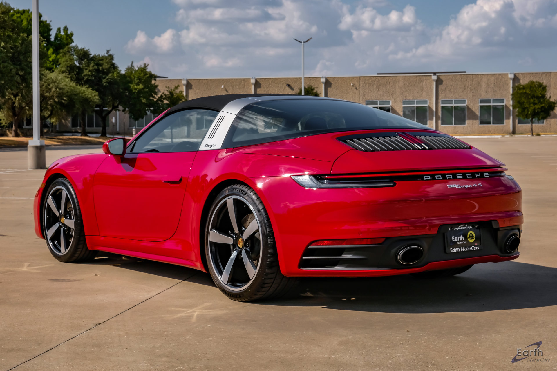 Used 2023 Porsche 911 Targa 4S AWD/4WD image 10