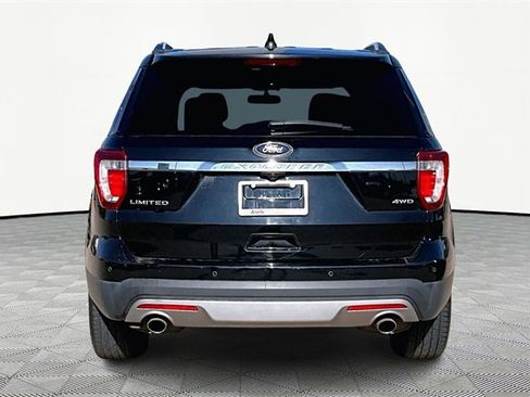 Used 2016 Ford Explorer Limited image 4