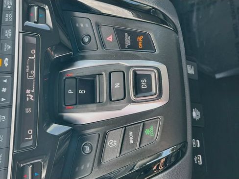 Used 2025 Honda Odyssey Touring image 24