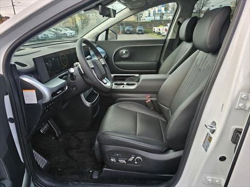 New 2026 Hyundai Ioniq 9 Calligraphy AWD/4WD image 18