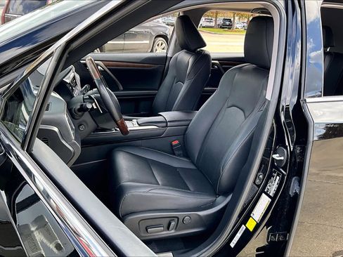 Used 2020 Lexus RX 350L FWD w/ Premium Package image 6