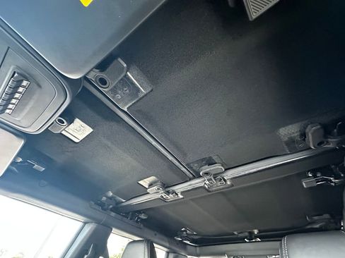 New 2025 Ford Bronco Badlands image 72