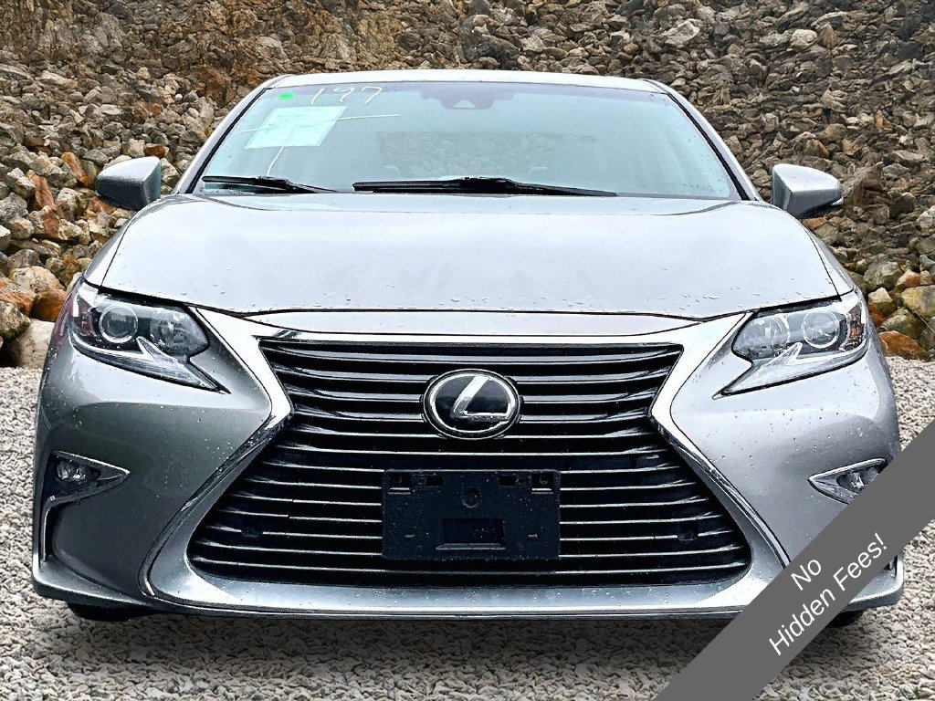 Used 2018 Lexus ES 350 w/ Navigation System Package FWD image 3
