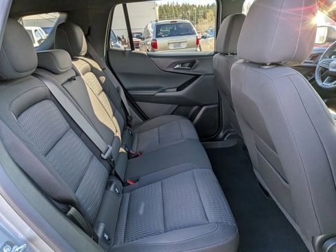 Used 2025 Chevrolet Equinox LT image 25