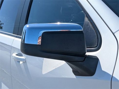 Used 2022 Chevrolet Silverado 1500 LT image 11