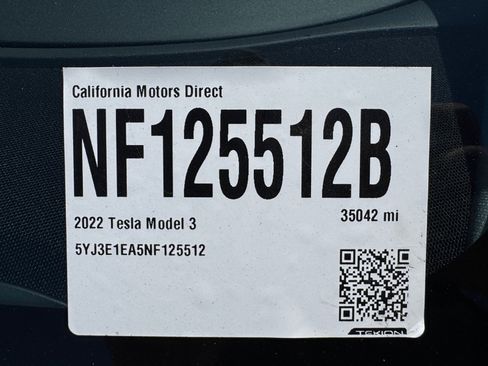 Used 2022 Tesla Model 3 Standard Range RWD image 23
