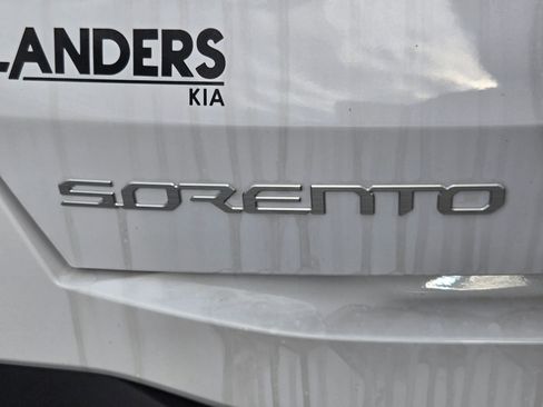 New 2026 Kia Sorento S w/ S Panoramic Sunroof Package image 37