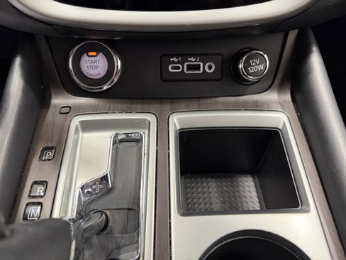 Used 2019 Nissan Murano Platinum image 19