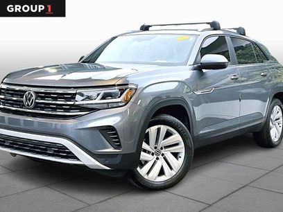 Used 2023 Volkswagen Atlas Cross Sport SE w/ Panoramic Sunroof Package