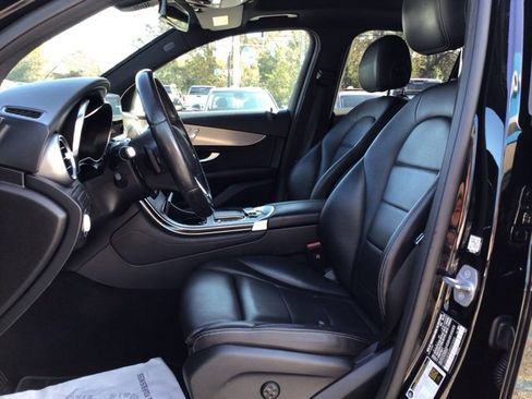 Used 2021 Mercedes-Benz GLC 300 GLC 300 image 9