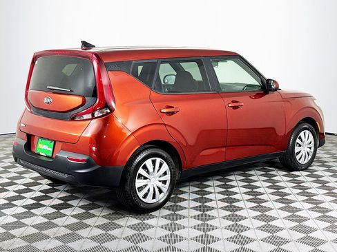 Used 2020 Kia Soul LX image 10