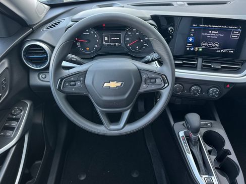 New 2026 Chevrolet Trax LS w/ LS Convenience Package FWD image 14