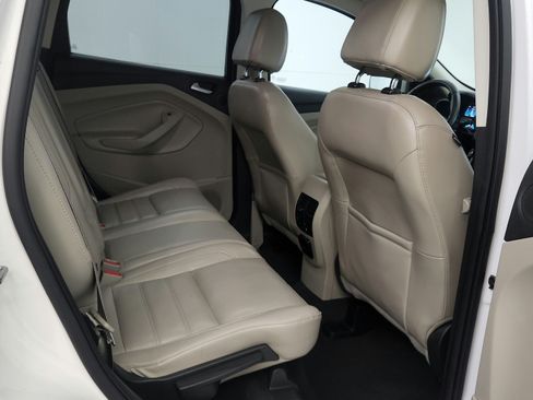 Used 2017 Ford Escape Titanium FWD image 32