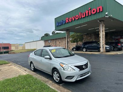 Used 2016 Nissan Versa SV