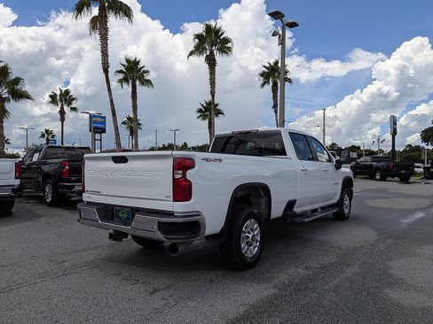 Certified 2025 Chevrolet Silverado 2500 LT w/ Safety Package AWD/4WD image 3