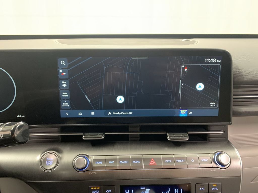 Used 2024 Hyundai Kona SEL w/ Convenience Package AWD/4WD image 16