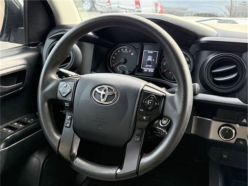 Used 2019 Toyota Tacoma SR w/ SR Convenience Package image 23
