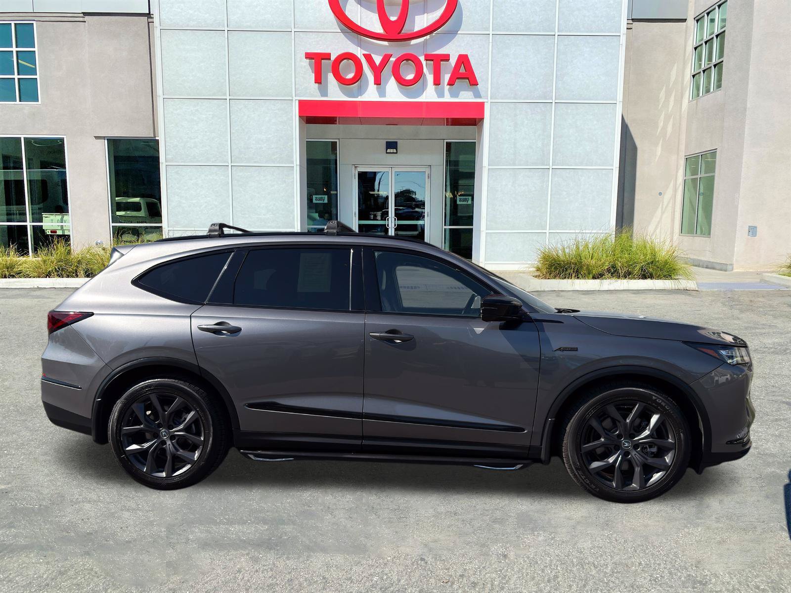 Used 2022 Acura MDX A-Spec AWD/4WD image 9