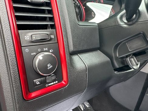 Used 2018 RAM 1500 Rebel w/ Luxury Group AWD/4WD image 17