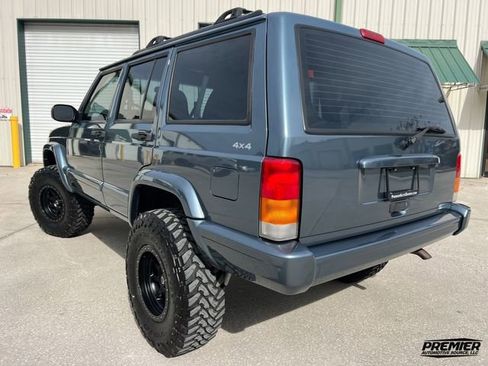 Used 1999 Jeep Cherokee Sport image 10