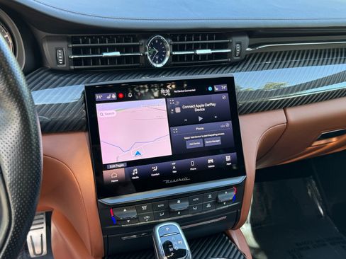 Used 2021 Maserati Quattroporte S GranSport Q4 image 33