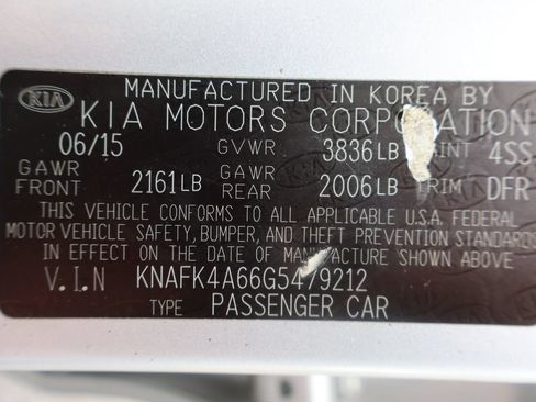 Used 2016 Kia Forte LX FWD image 46