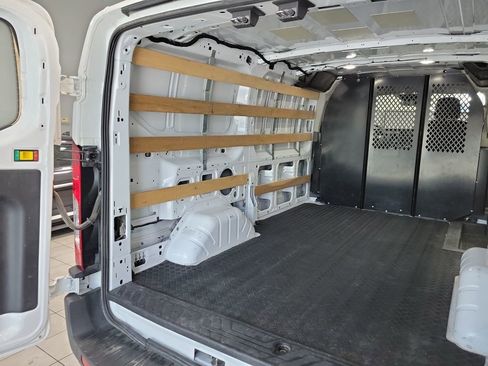 Used 2024 Ford Transit 250 Low Roof w/ Exterior Upgrade Package image 18